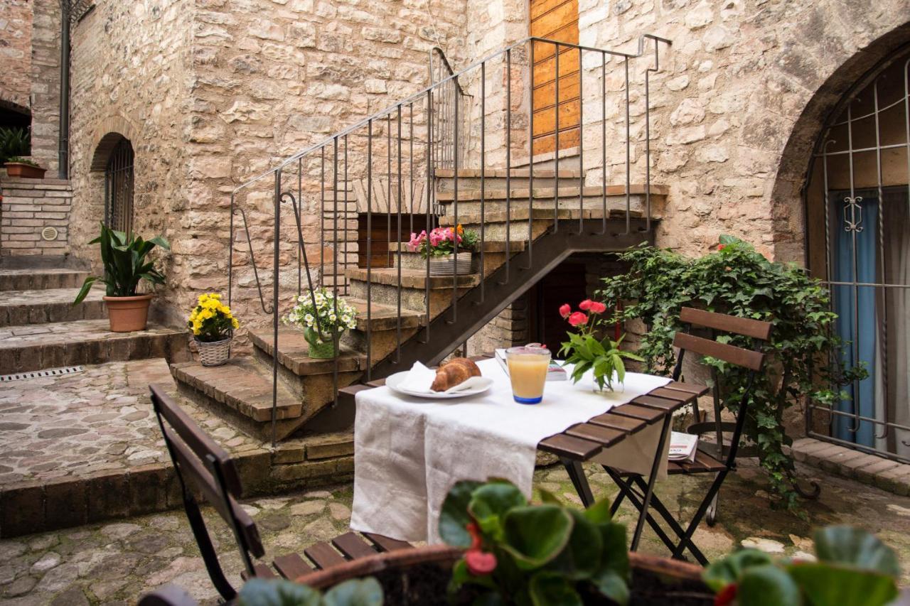 Turchese Apartment Spello Exterior foto